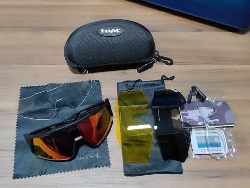 Cycling glasses + 3 free lenses